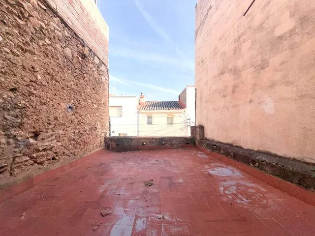 VIVIENDA CON ALTO POTENCIAL Y TERRAZA EN ALCANAR EN VENTA — 8