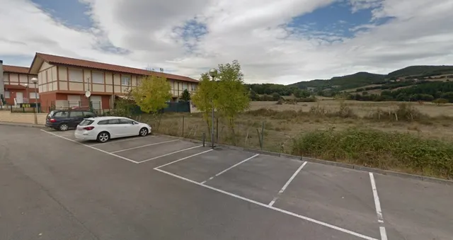 PARCELA DE 1500 METROS EN VILLASANA DE MENA - foto 3