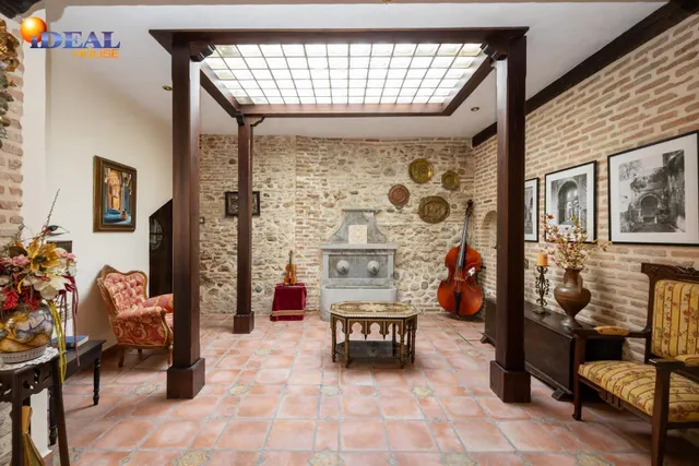 GRAN CASA EN ALBAICÍN BAJO. — 6