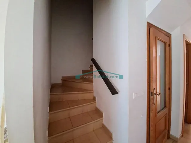 Chalet con jardín, 4 dormitorios y sótano independiente en Alfara de la Baronía — 39