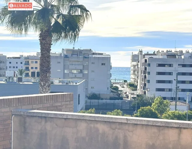 ¡CHALET ESQUINERO CON PISCINA PRIVADA Y VISTAS AL MAR EN EL MAS MEL! — 30