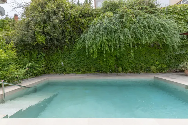 Chalet pareado con piscina, jardín y bonitas vistas a Granada en La Zubia — 49