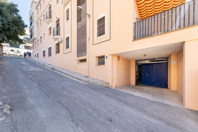 APARTAMENTO A LA VENTA EN BARRIO DE MONACHIL — 23