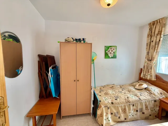 Ático con piscina comunitaria, Alicante, Torrevieja. 2 habitaciones | 63 m2 | A 100 metros del mar — 17