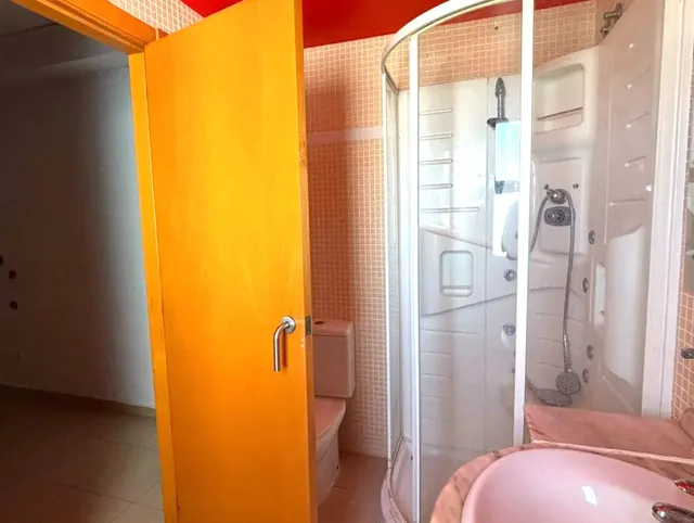 Amplia y luminosa vivienda en la zona Renfe, junto al centro histórico — 12