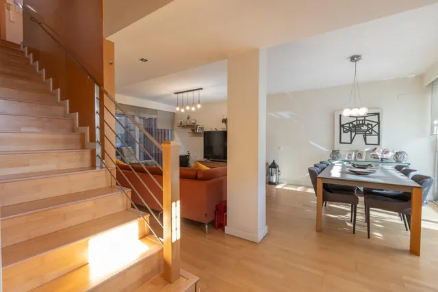 Espacio, confort y calidad: magnífica vivienda unifamiliar adosada — 6