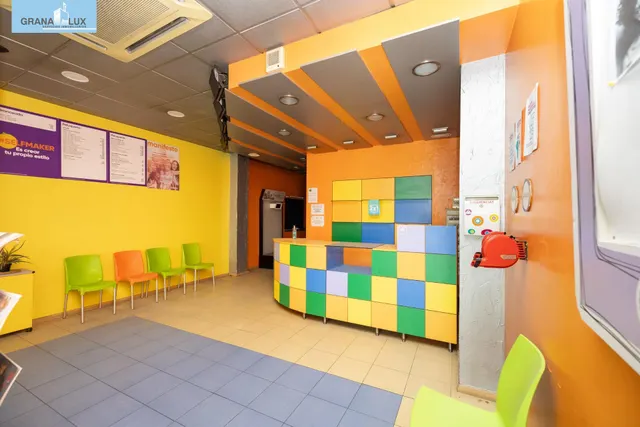 🏢 LOCAL COMERCIAL EN VENTA - ZONA PLAZA DE TOROS, GRANADA — 8
