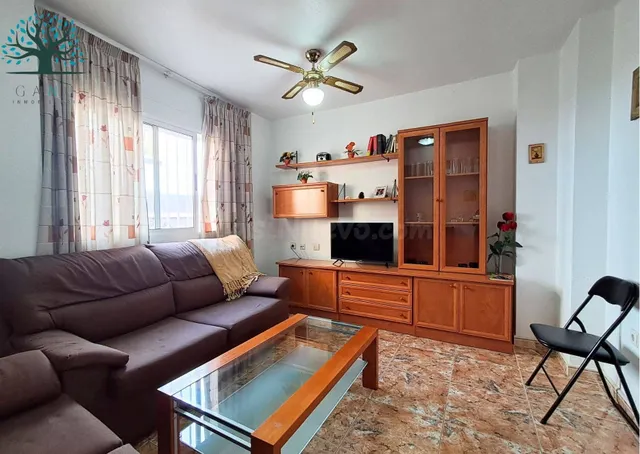 APARTAMENTO EN SEGUNDA LÍNEA DE PASEO MARÍTIMO - foto 2