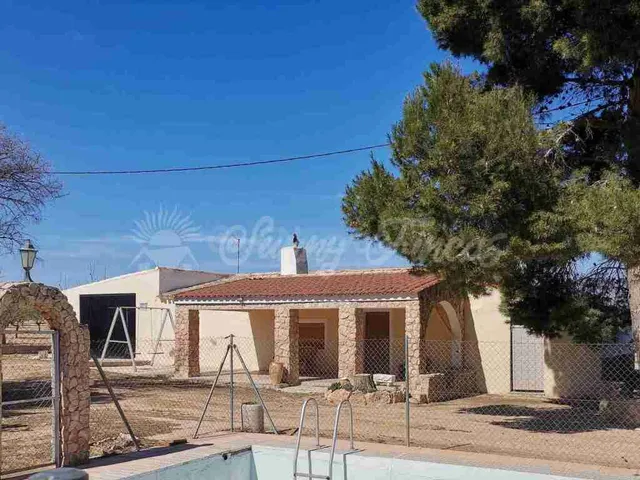 Casa de campo-Masía en Venta en Yecla Murcia
