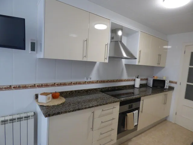 Tu nuevo hogar en Malgrat de Mar: ¡espléndido piso a la venta! ✨ — 8