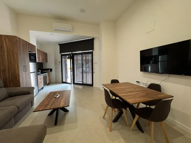 Estudio en planta baja en alquiler anual en el centro de denia — 11