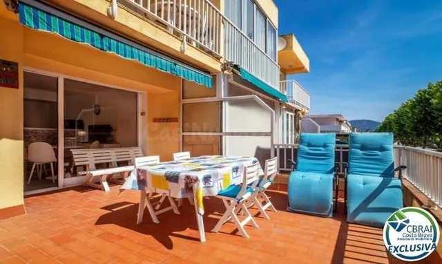 Precioso estudio reformado con gran terraza de 23m2 en el ce - foto 2