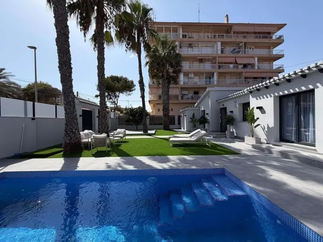 Villa 4 habitaciones 103m² en venta - Punta Prima — 12