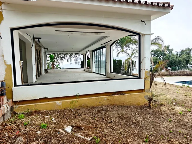 Villa semi reformada en la Mairena, 485m2 útiles, 3000m2 parcela, vistas abiertas a la montaña y mar al fondo — 29