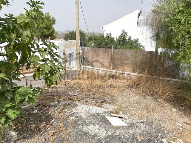 TERRENO URBANO EN TORREMELGAREJO — 4