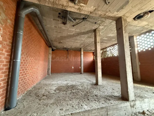 ¡LOCAL EN ALQUILER EN CASA PLATA, CÁCERES! - foto 4