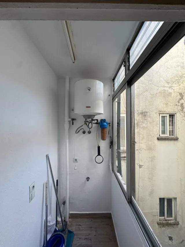 Piso de 3 habitaciones con ascensor junto a calle Aragón – Palma — 7