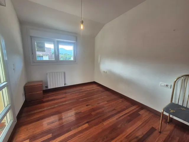 ¡Impresionante Adosado en Valle de Mena por solo €240.000! — 18