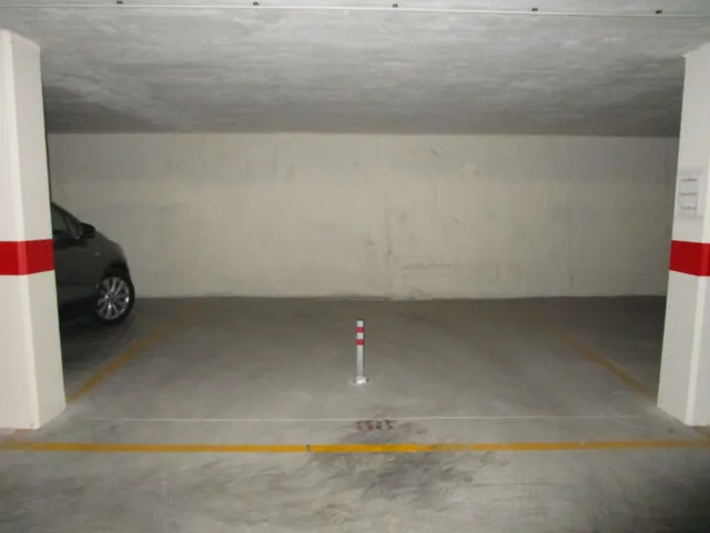 Plazas de parking en venta — 8