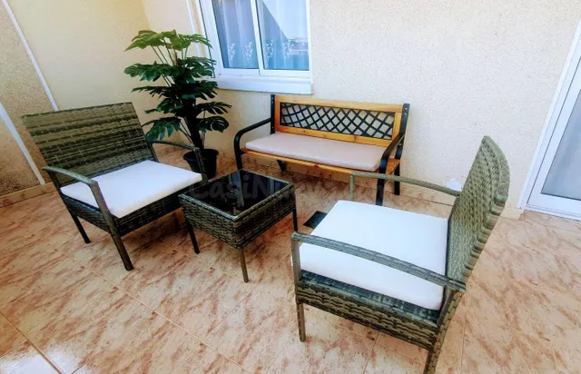 Ático moderno con piscina en el centro de Torrevieja | A 300 - foto 2