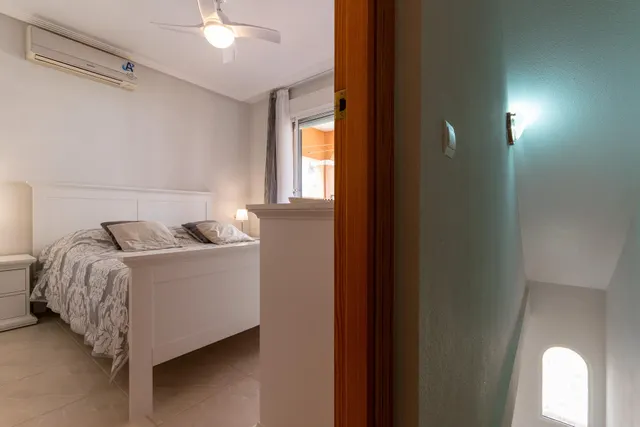 **Dúplex en Venta en Orihuela Costa - ¡Tu nuevo hogar te espera!** — 24