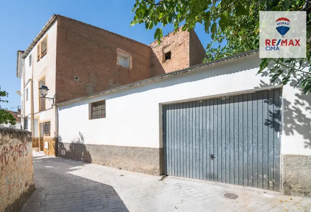 DOS CASAS MAS PARCELA DE 900  METROS — 6