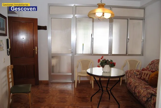 MUY CENTRICA VIVIENDA CON TERRAZA — 6