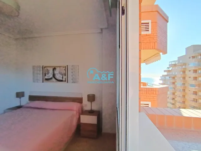 AYF INMOBILIARIA VENDE APARTAMENTO PRIMERA LINEA — 40