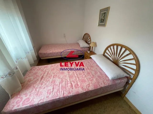AMPLIO DUPLEX EN PLAYA GRANDE — 13
