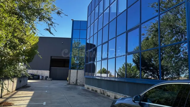 NAVE INDUSTRIAL 2.000 m² | PARCELA 3.000 m² | 11 M ALTURA | 