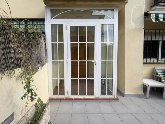 Amplia habitación  en Granada, Ideal para Estudiantes — 39