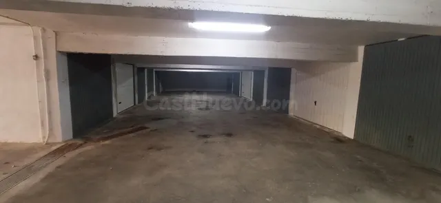 Garaje en venta - 200 m del mar - foto 4