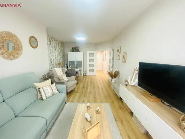 Precioso piso completamente reformado en la Gran Vía - foto 5