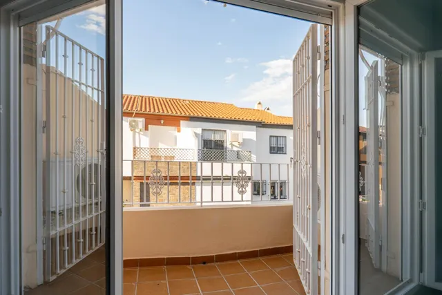 Amplia casa adosada en "la joya"....a escasos minutos del centro de Granada!! — 42