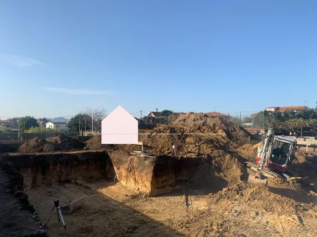 TU PRÓXIMO HOGAR TE ESPERA... — 5