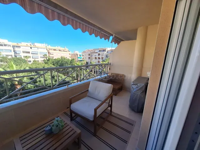 Apartamento 2 habitaciones 80m² en venta - Estacion de autobuses — 4