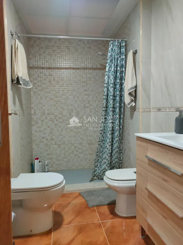 SE VENDE ESPLENDIDA CASA PARA ENTRAR A VIVIR  EN LA ROMANA — 14