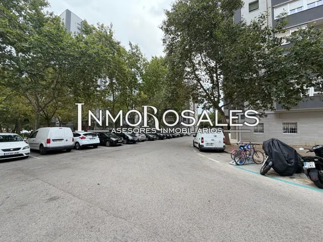 MAGNIFICO PISO EN CALLE CARABELOS — 28