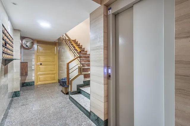 PISO REFORMADO EN VENTA · PEDRO ANTONIO DE ALARCÓN · GRANADA — 20