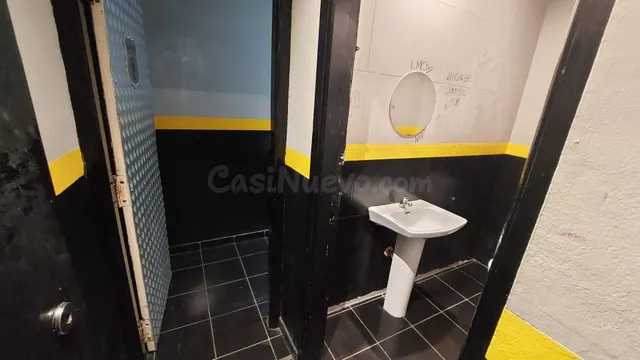 ¡Haz realidad tu sueño de ser dueño de un pub en L'Ametlla! - foto 4