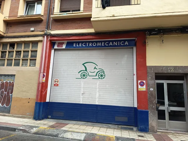 Inversión con gran potencial: Taller venta por jubilación. - foto 2
