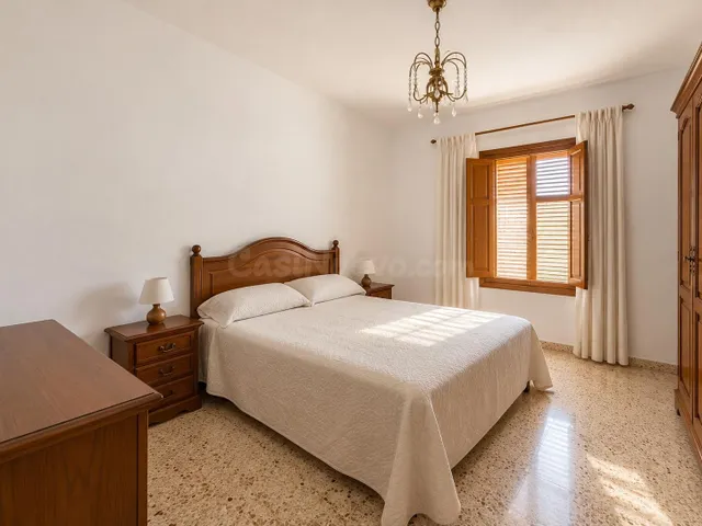 ¡CASA CON PATIO Y MUCHAS POSIBILIDADES CERCA DEL CENTRO DE M - foto 3