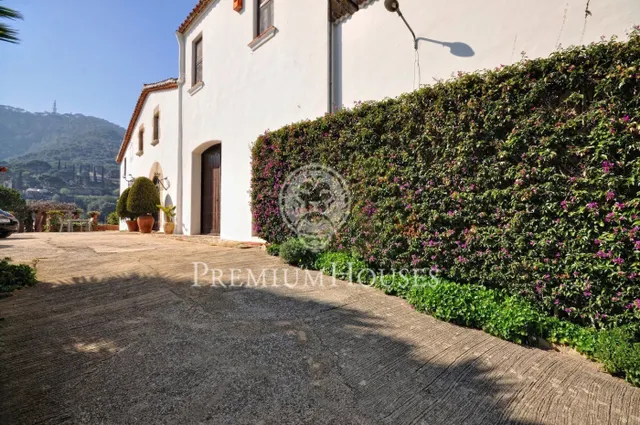 Masia en venta en el centro de Cabrera de Mar - Costa Barcelona — 38