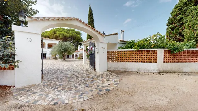 Apartamento 5 habitaciones 200m² en venta - Playa les deveses — 8