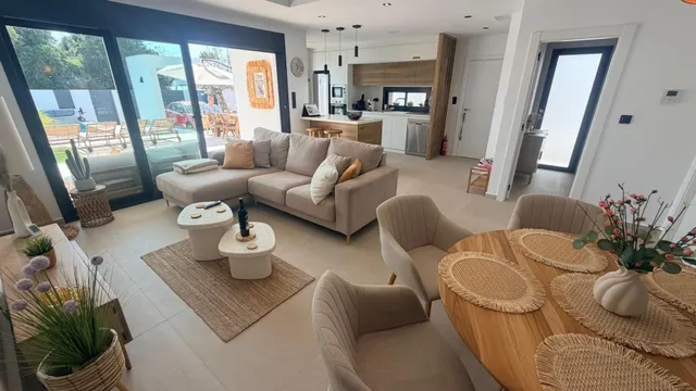 Villa 3 habitaciones 150m² en venta - Comunidad valenciana — 25