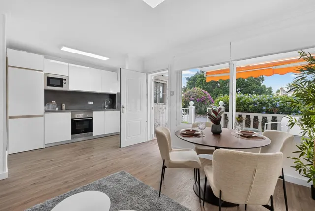 Acogedor Bungalow en Planta Baja en la Urbanización La Rioja, Villamartin — 5