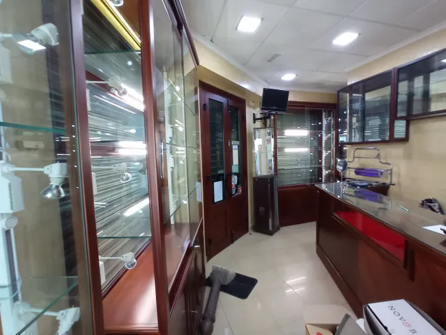 Local joyeria de esquina — 2