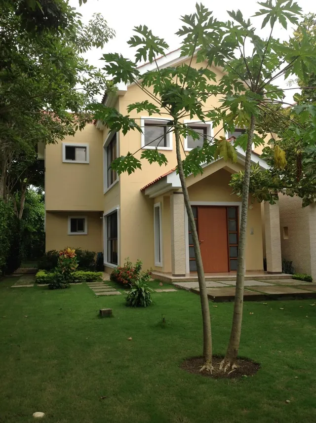 Casa 3 habitaciones 355m² en alquiler - Zona norte — 35
