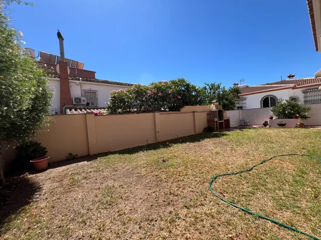 ESPECTACULAR CASA PAREADA EN BENALMADENA 325 M2 — 8