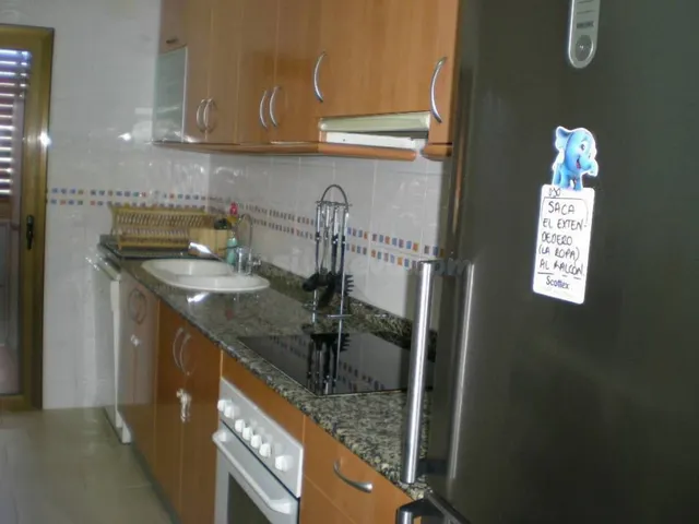 PISO SEMINUEVO DE ALQUILER - foto 2